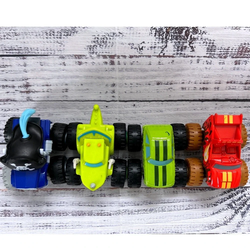 Fisher-Price Blaze and the Monster Machines Kids Multicolor Diecast Truck Lot
